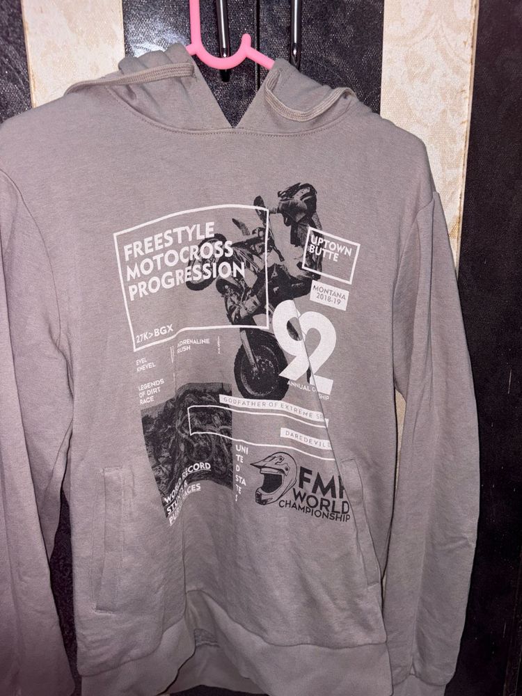 Cool Graphic Print Hoodie