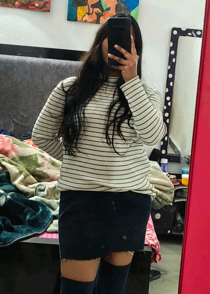 Striped Long Sleeve Top / high neck/turtle neck