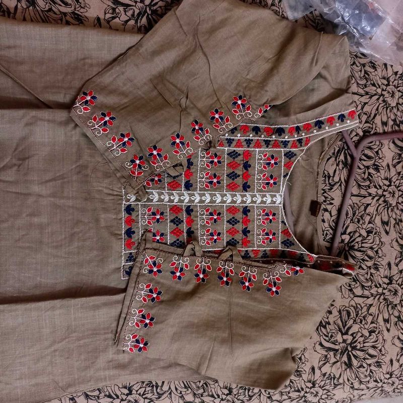 Ladies Designer Kurti