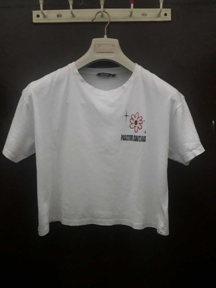 White Graphic Crop Top