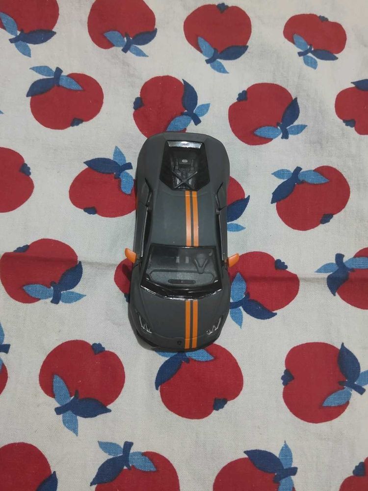 Lamborghini Aventador Car