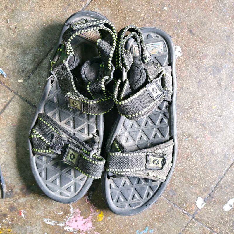 Used Black Sandals