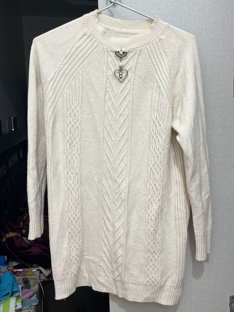 Branded Designer Sweater For Medium Size