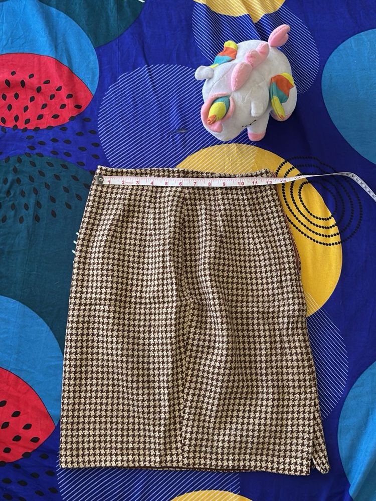 Houndstooth Mini Skirt