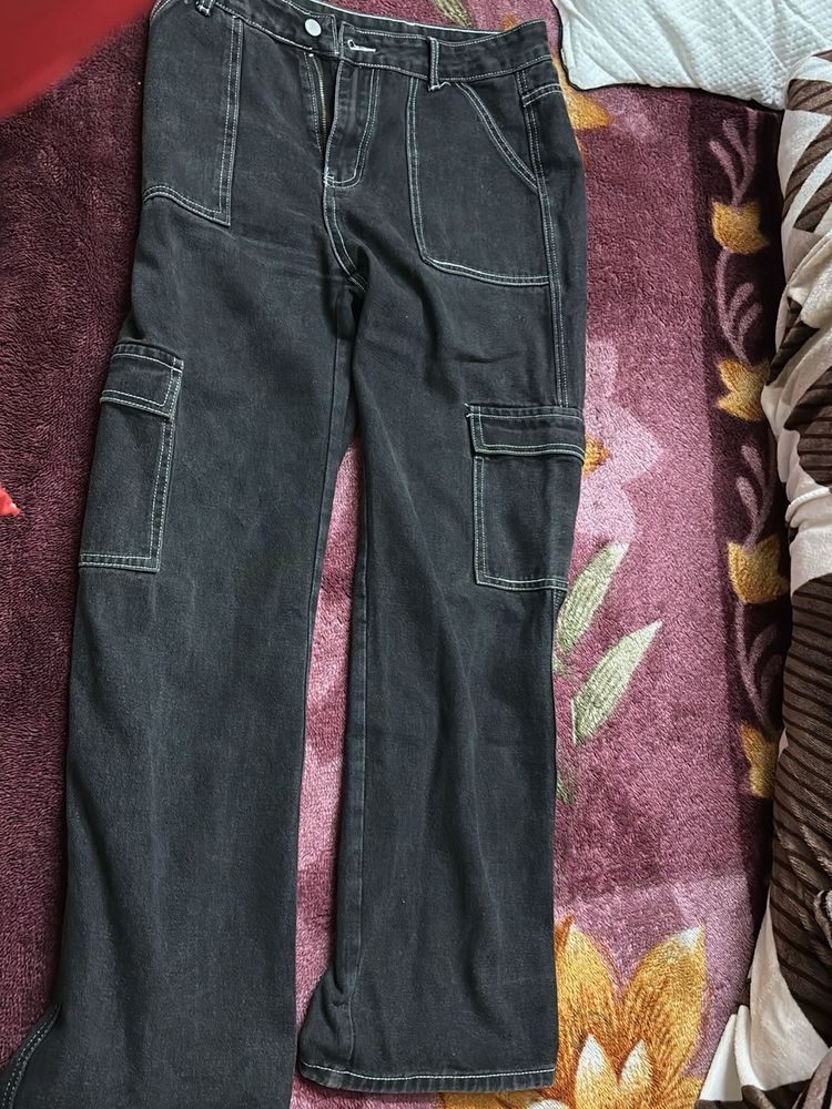 Black Cargo Jeans