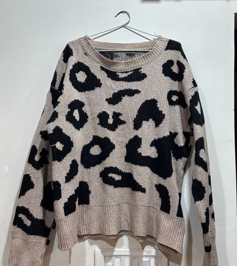 Leopard Print Knit Sweater