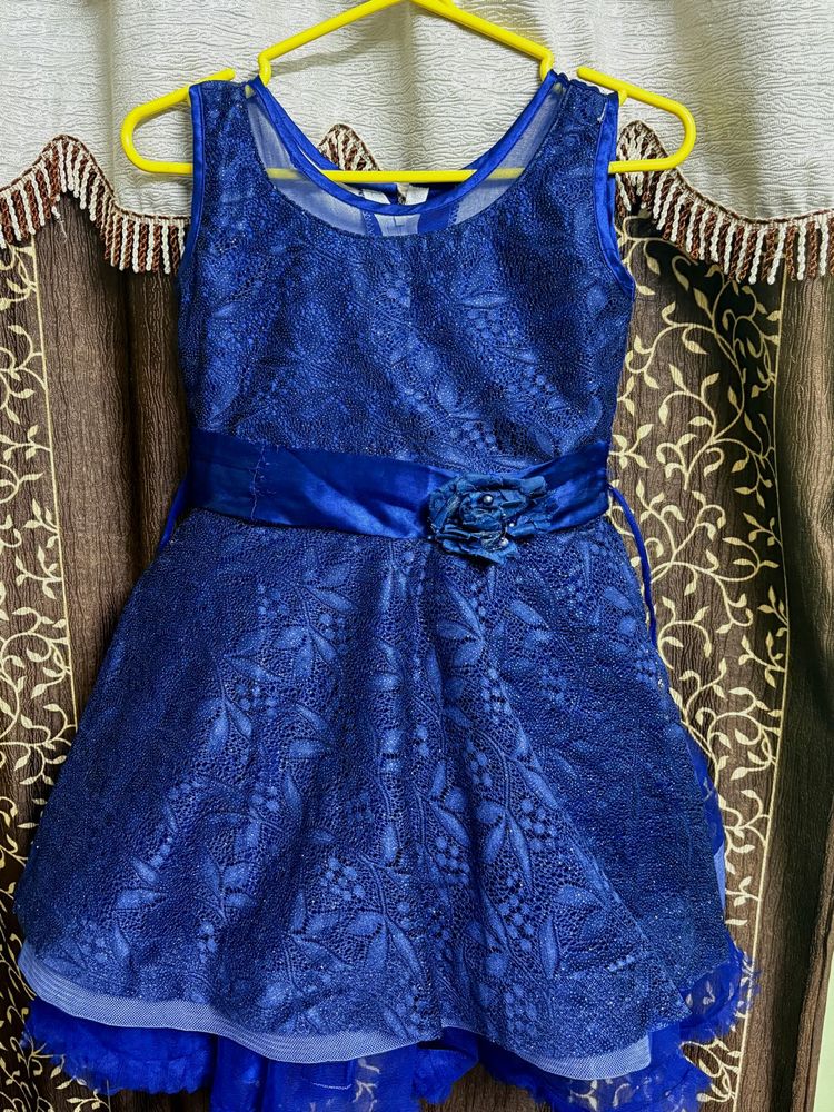 Elegant Blue Party Dress