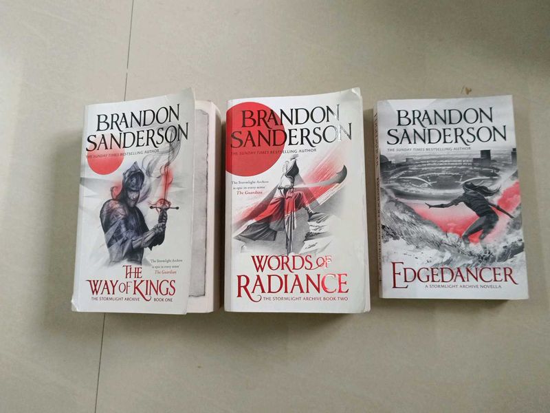 Brandon Sanderson&#39;s Stormlight Archive Books