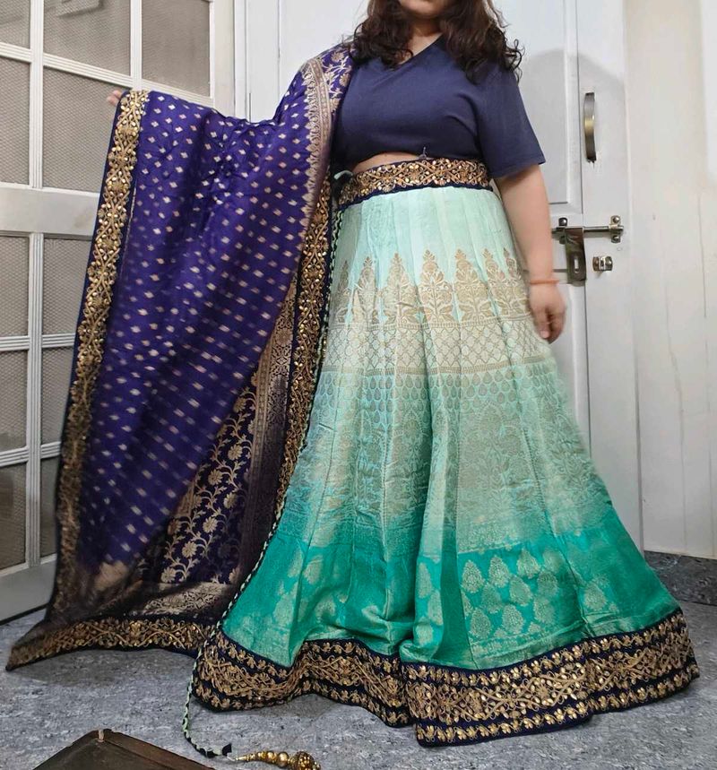 Banarsi Lehenga Choli Dupatta