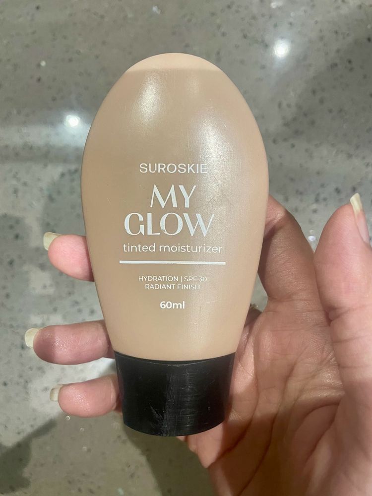 Suroskie My Glow Tinted Moisturiser With SPF