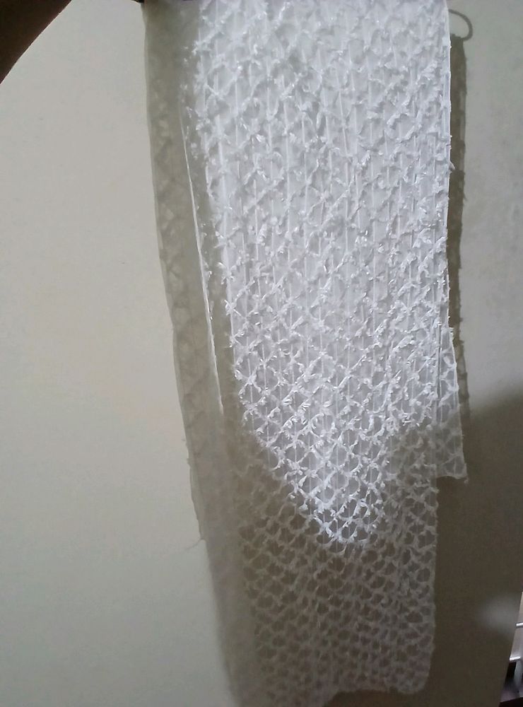 I Want To Sell A White Colour Dupatta