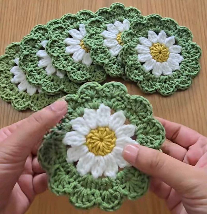Crochet Daisy Coasters