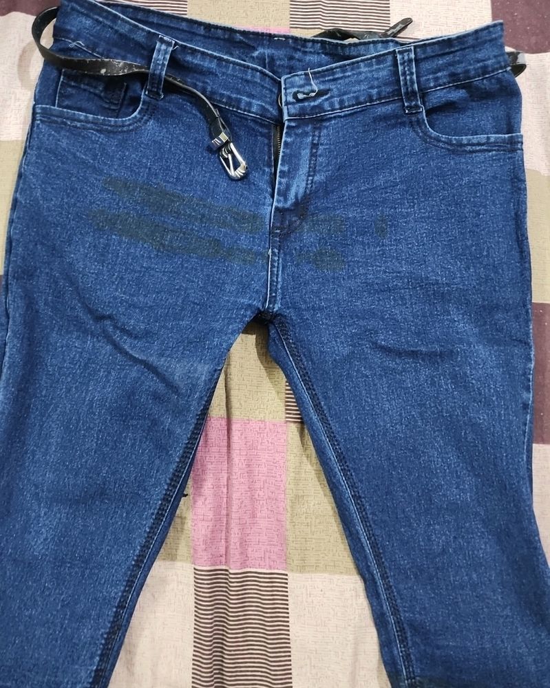 women cappery 36 size with small size two cotton t-shirt