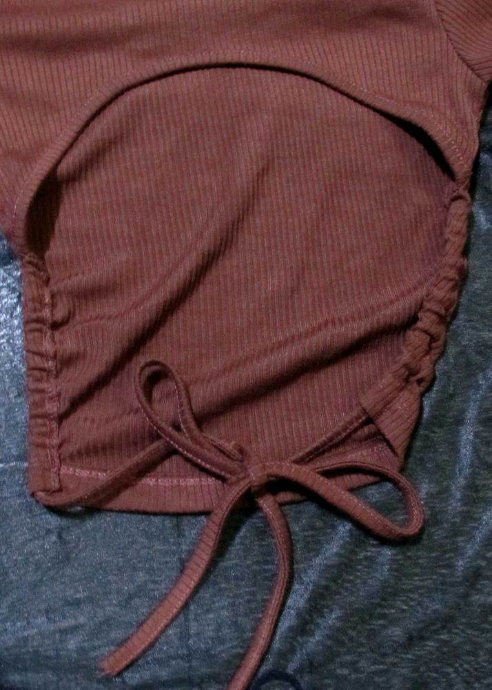 Ribbed Tie-Back Top