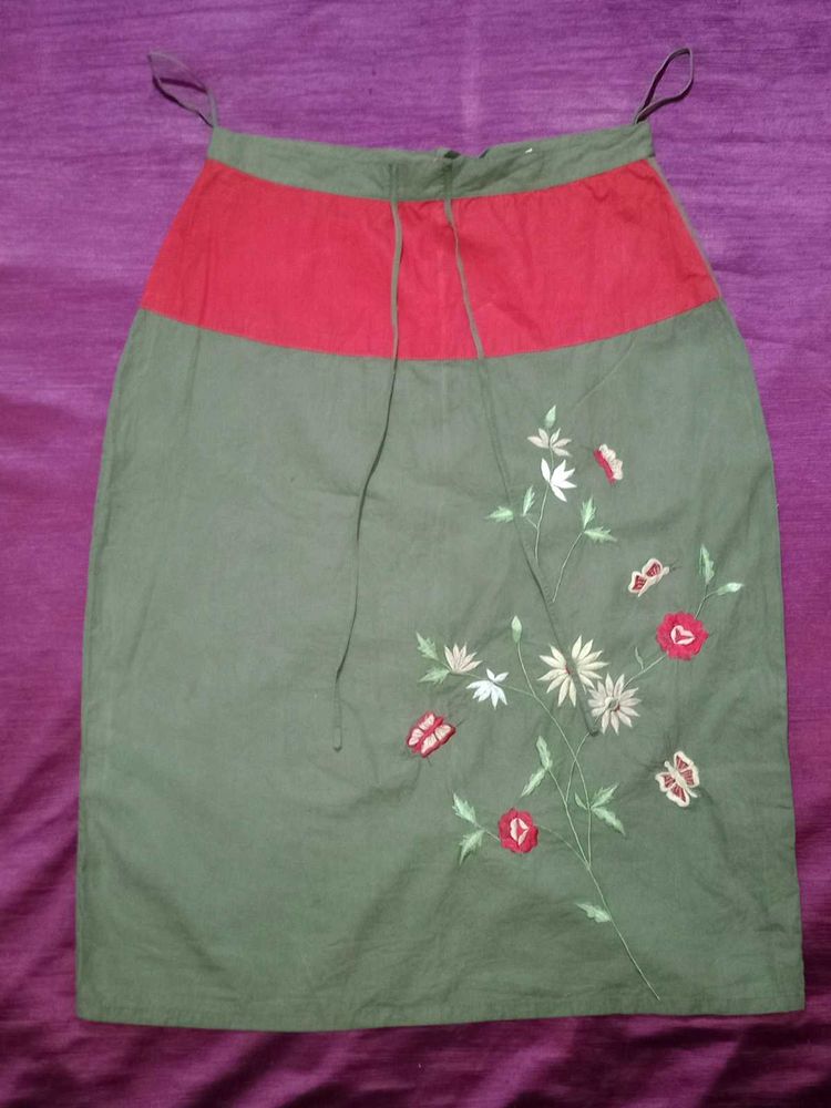 Floral Embroidered Skirt