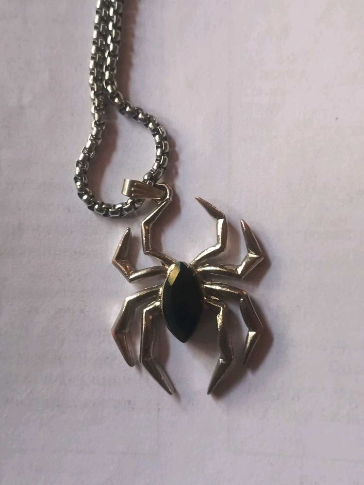 Spider Pendant Necklace