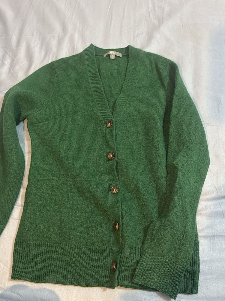 Uniqlo Green Cardigan Sweater