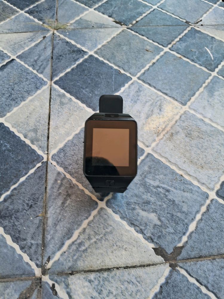 Dz 09 Smart Watch With Charger