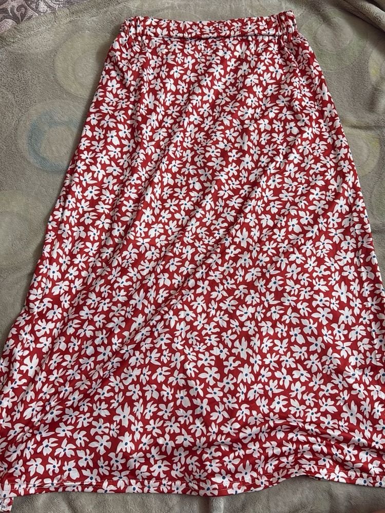 Floral Print Maxi Skirt