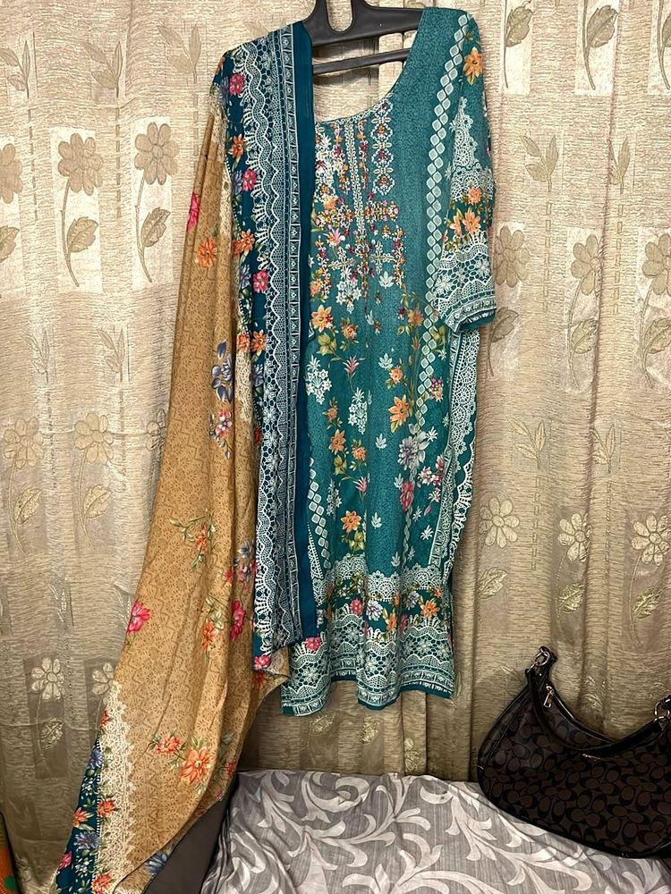 Floral Kurta Set
