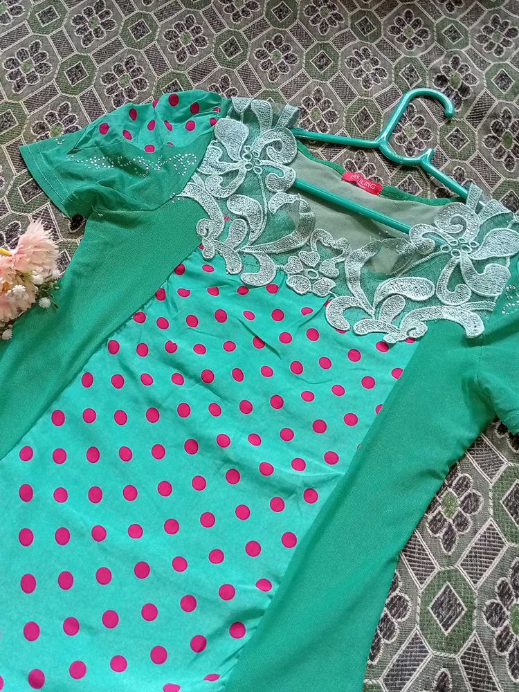 Cute Green Polka Dot Top