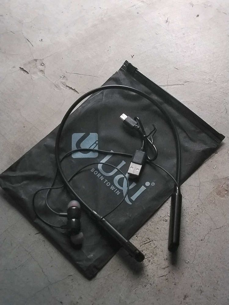 U&amp;i Bluetooth Neckband(Never Used)