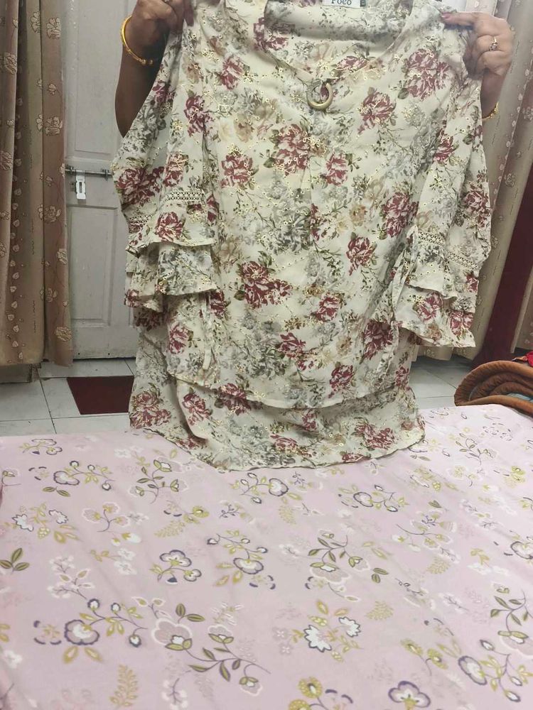 Floral Print Blouse with Ruffle Detail