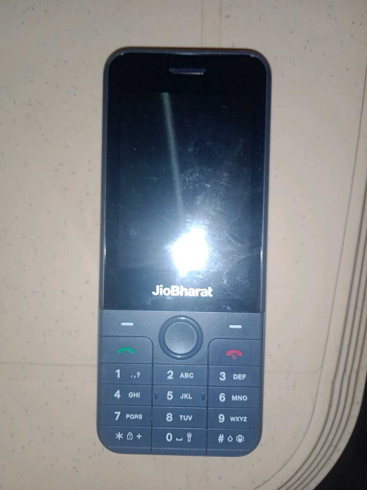 Jio bharat only 6Months used