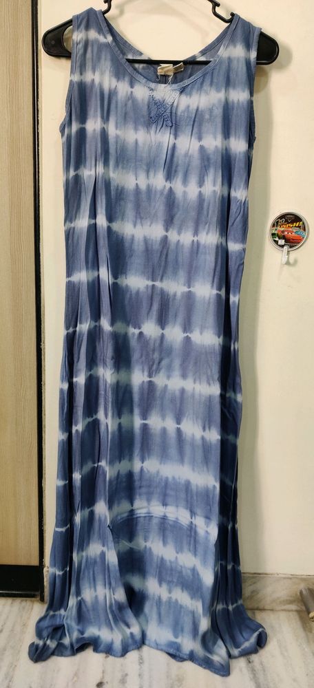 Tie-Dye Maxi Dress
