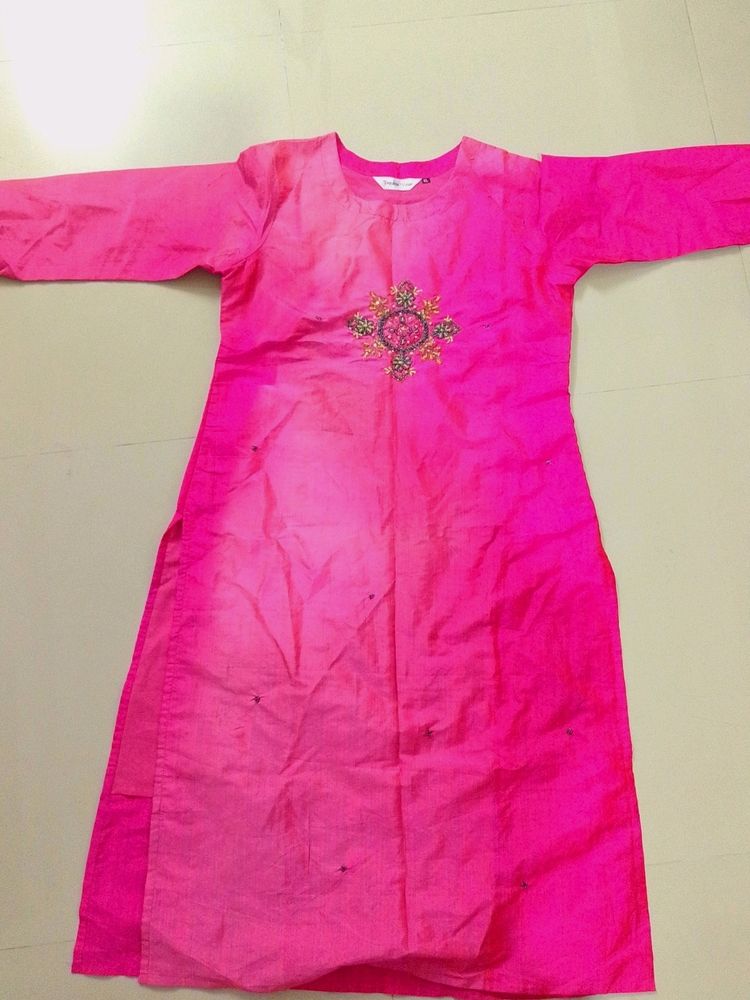 Unused Beautiful Kurti