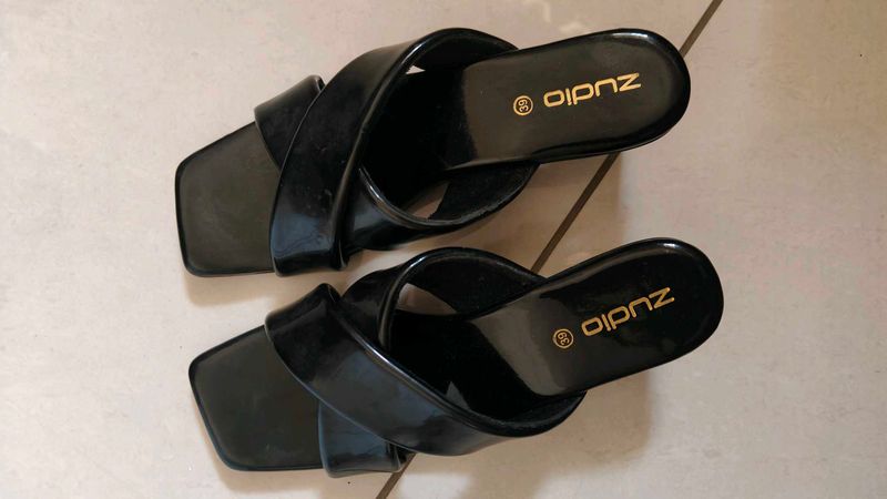 Zudio Heels