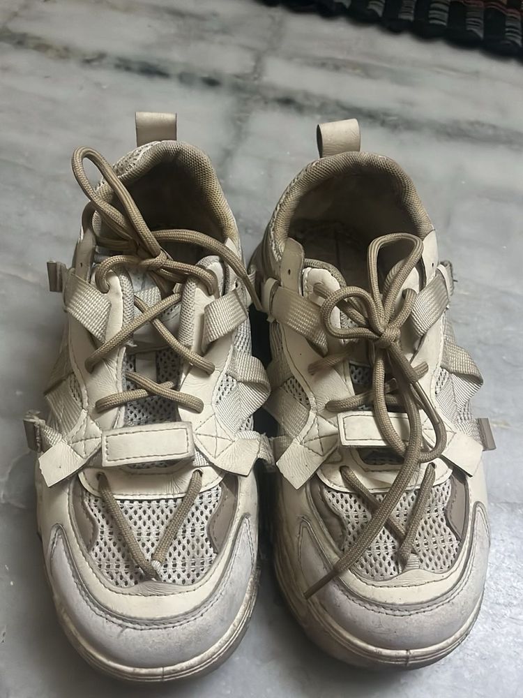 Unique Beige Fashion Sneakers