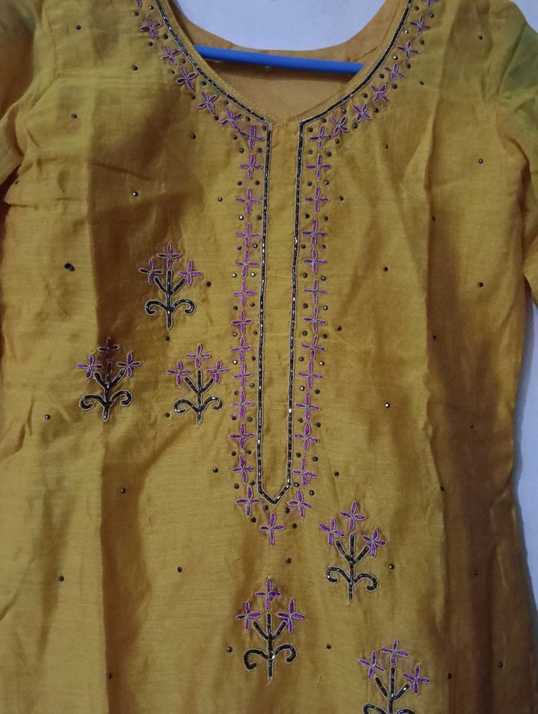 Embroidered Yellow Kurta