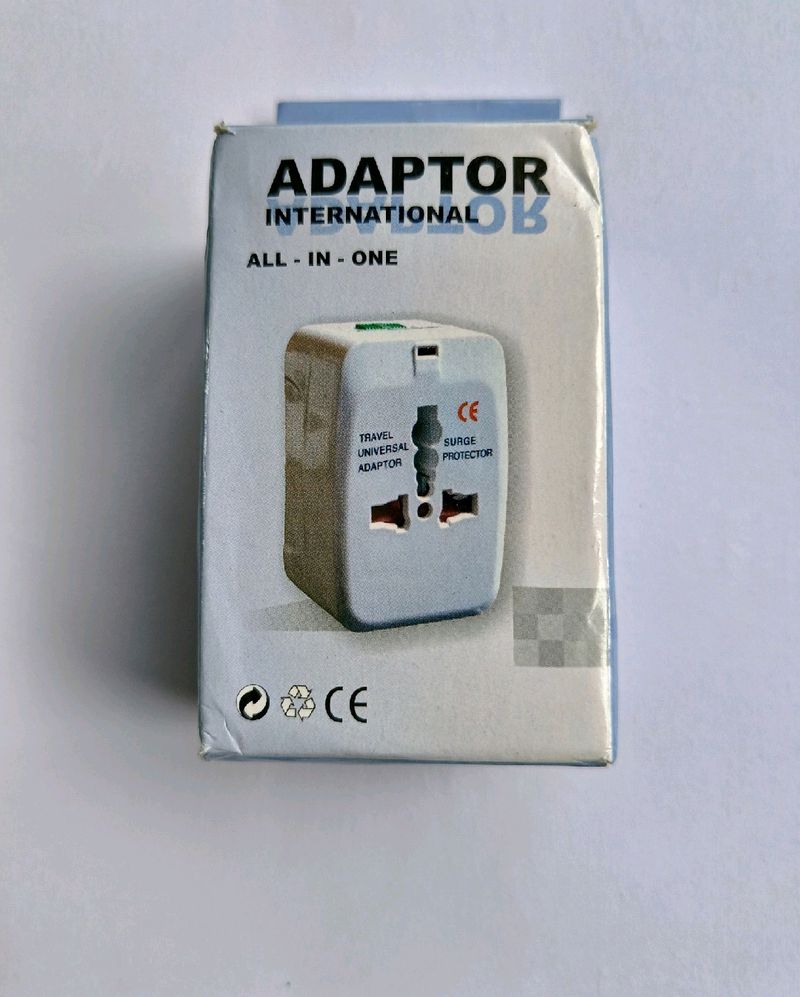 Mopslik Universal Travel Worldwide Adapter