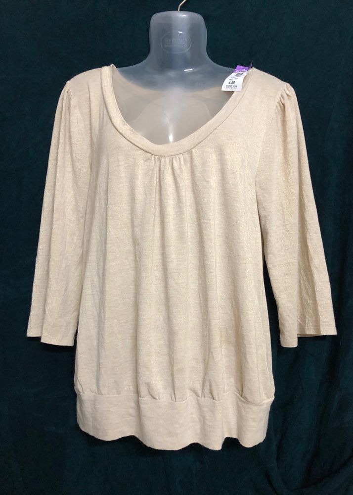 Old Navy Cream Long Sleeve Top