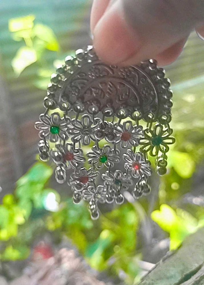 Vintage Style Flower Dangle Earrings