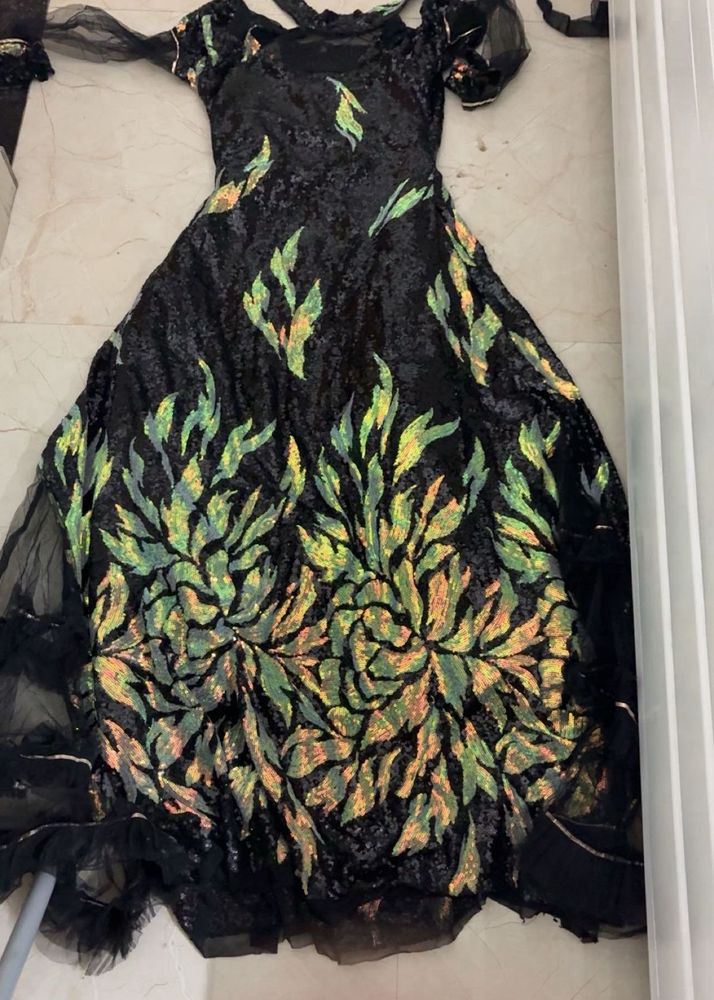 Never Used Gown With Best Flare