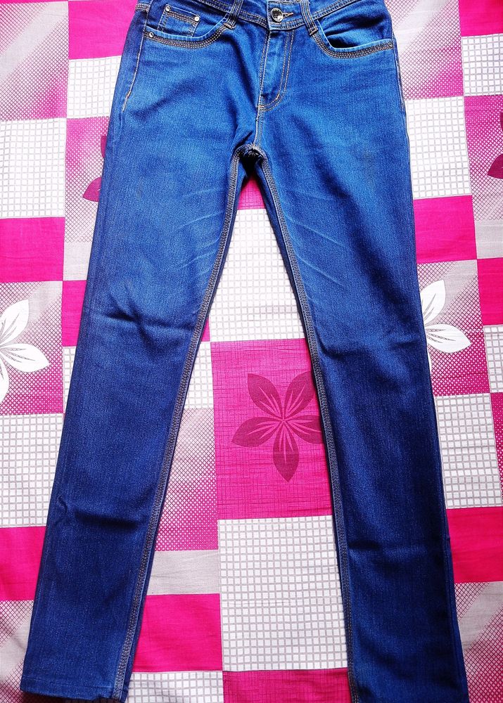 Blue Slim Fit Jeans . In Good Condition