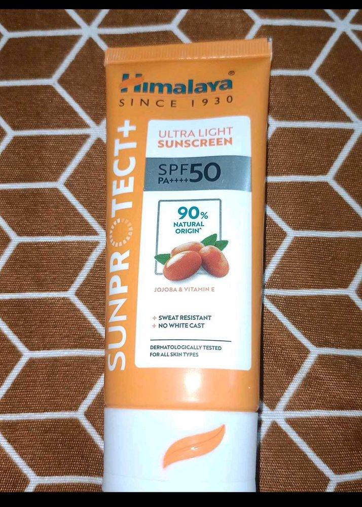 Himalaya Sunscreen SPF 50