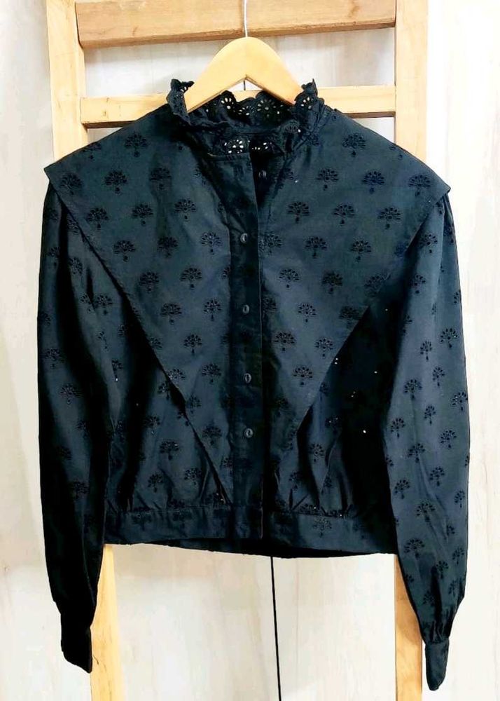 Chic Black Embroidered Top Size-36-38
