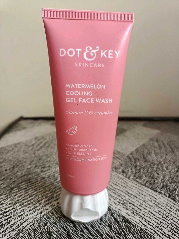 Dot &amp; Key Watermelon Cooling Gel Face Wash