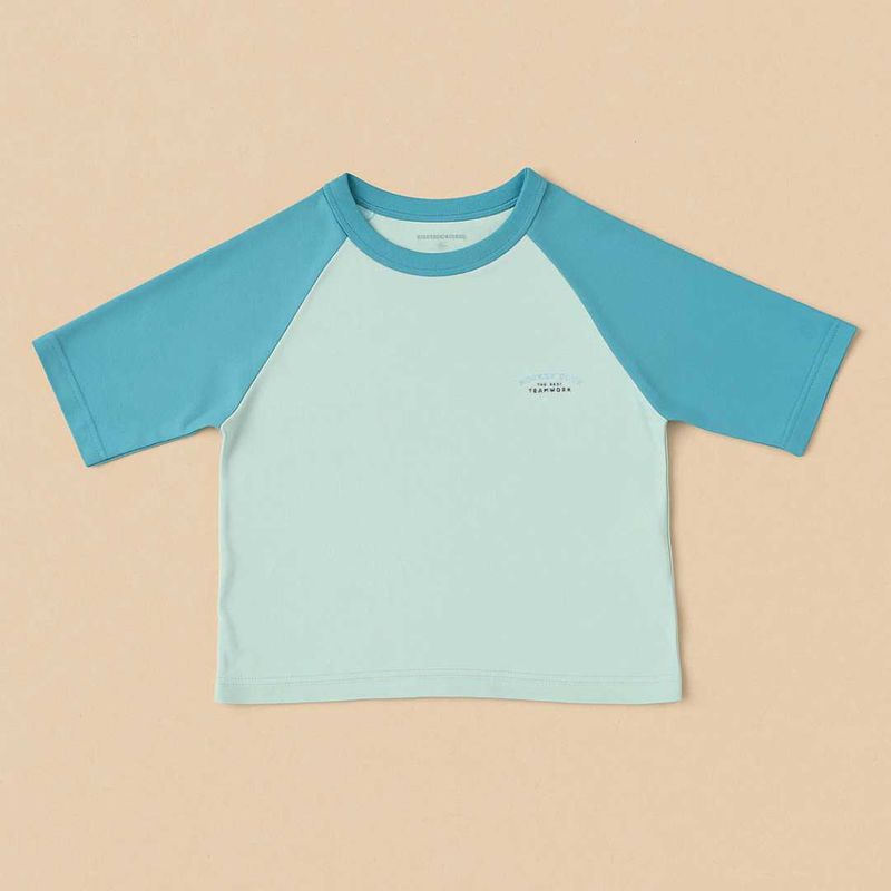 cute baby blue crop tshirt 💙🌀☄️