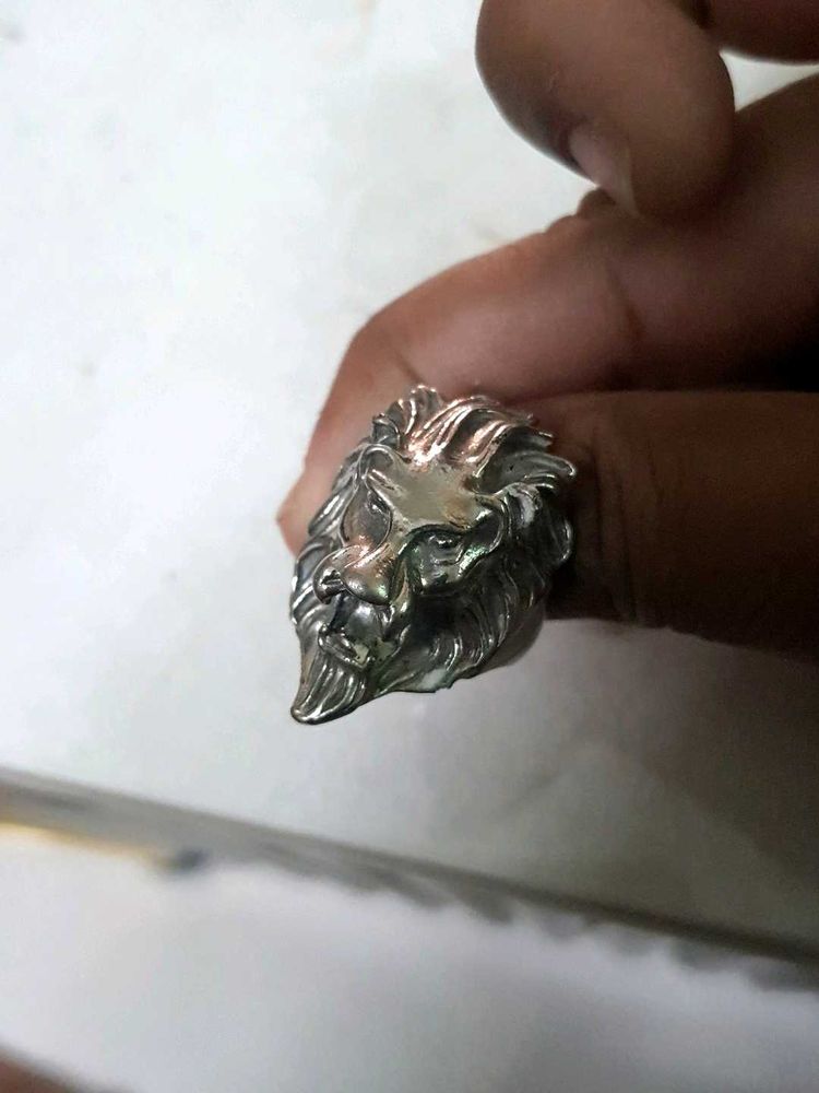 Lion Head Ring