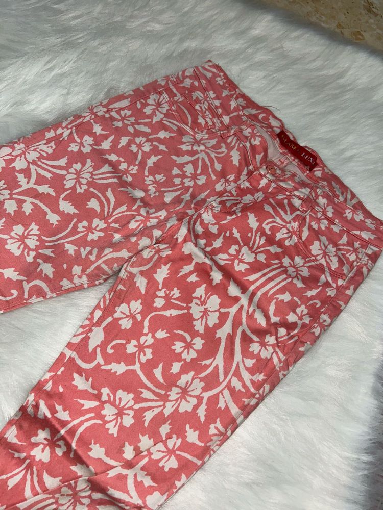 Peach And White Printed Pants