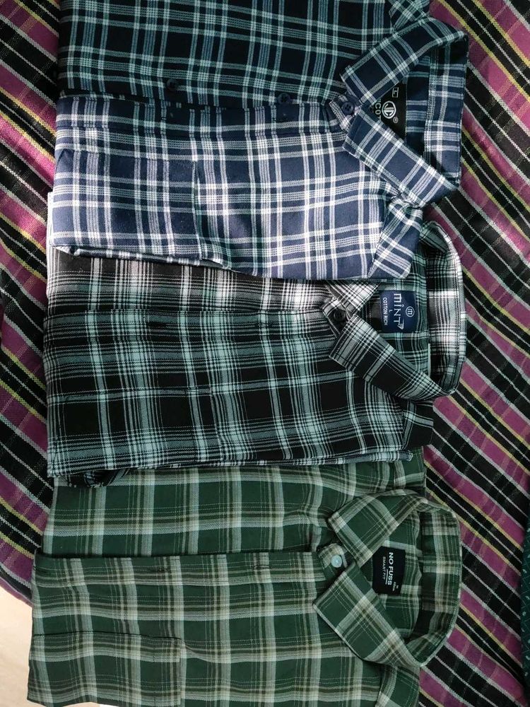 Men's Checked Casual Shirts