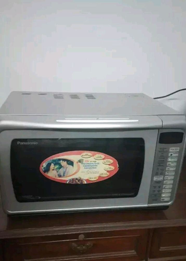 Microwave Oven