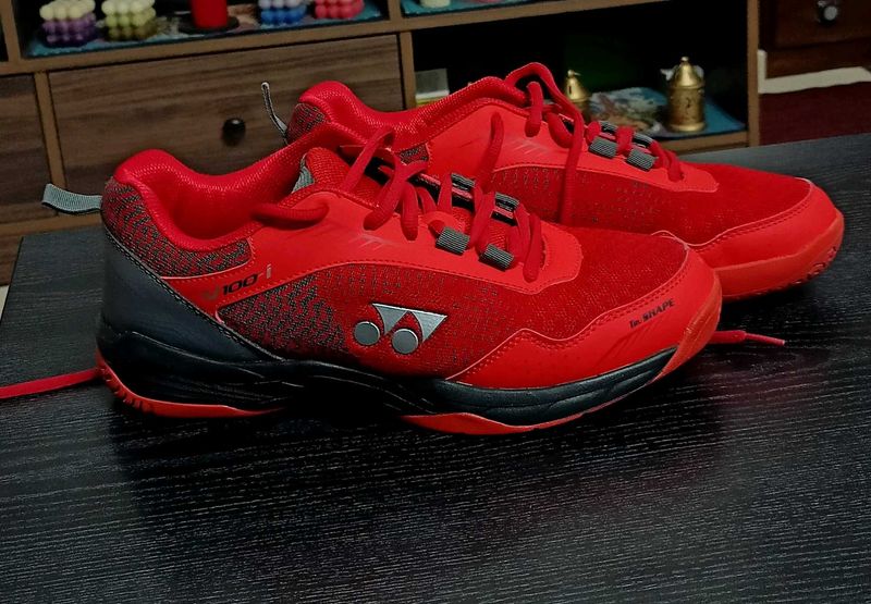 Yonex Badminton Shoes - Red