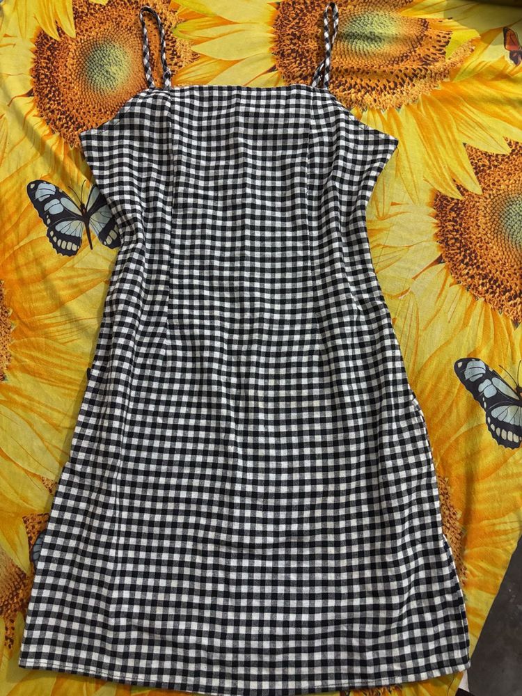 White And Black Chak