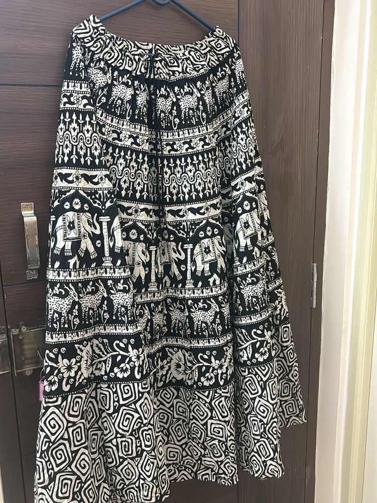 Long Skirt