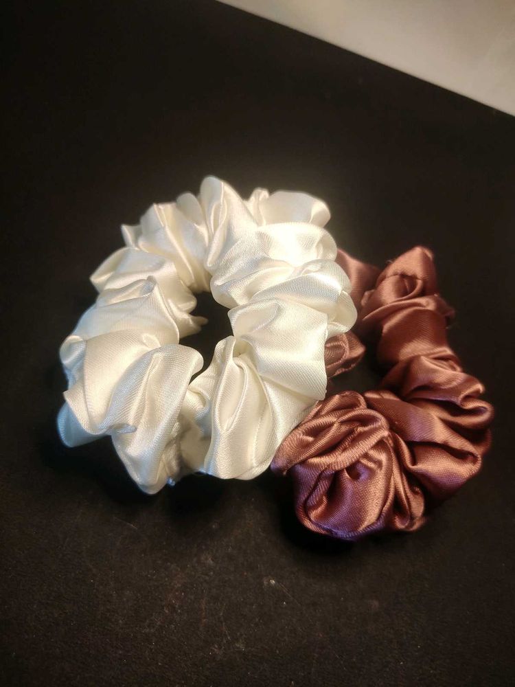 Satin Scrunchie Set ( White And Pink )